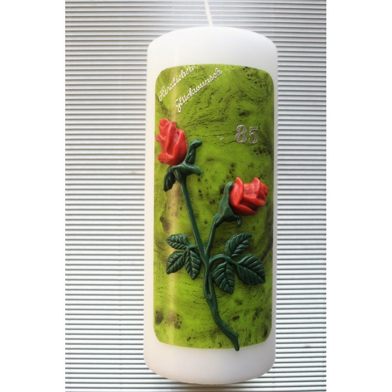 Geburtstagskerze in grün mit Rose Geburtstagskerze in grün mit Rose